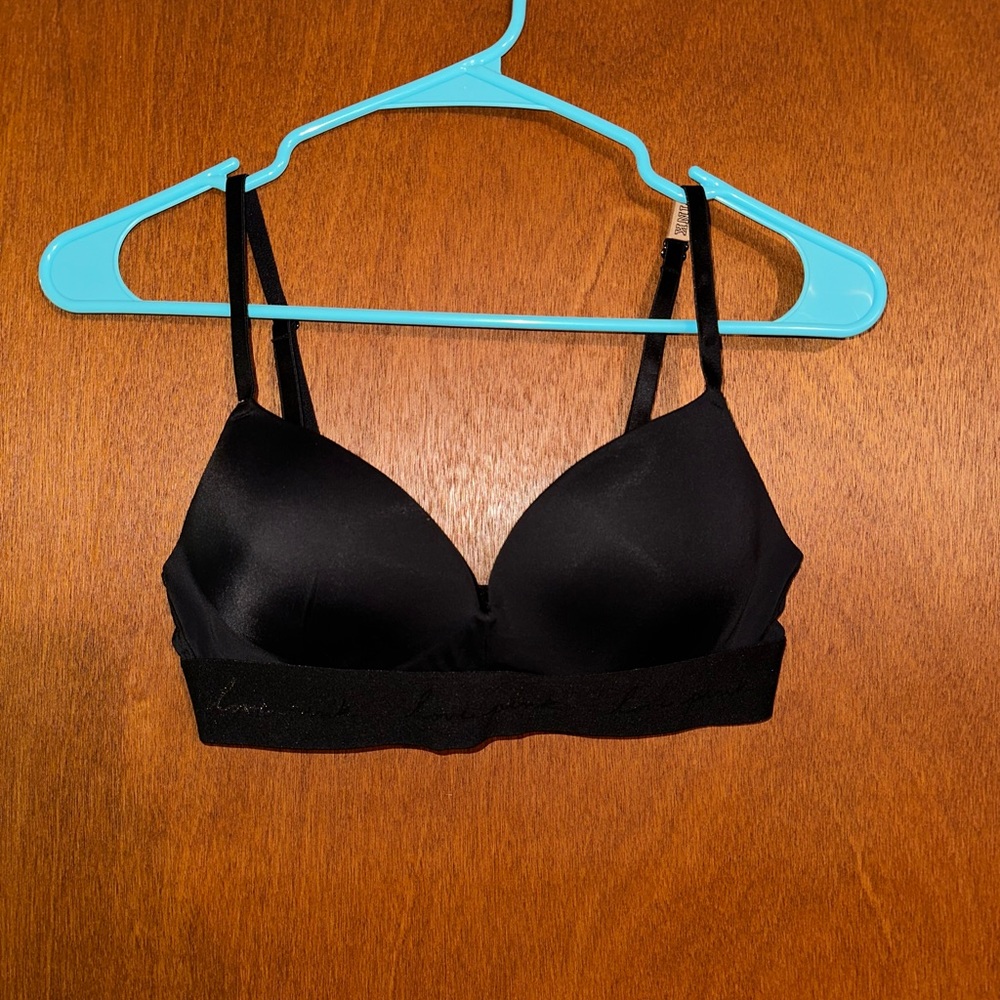 34B Victoria’s Secret Bra